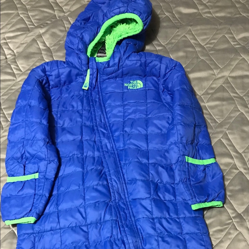 The Northface snowsuit!